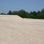 Halde von Rueckstaenden aus der Magnesia-Produktion in Muegeln. Konversionsgutachten fuer eine Photovoltaikanlage